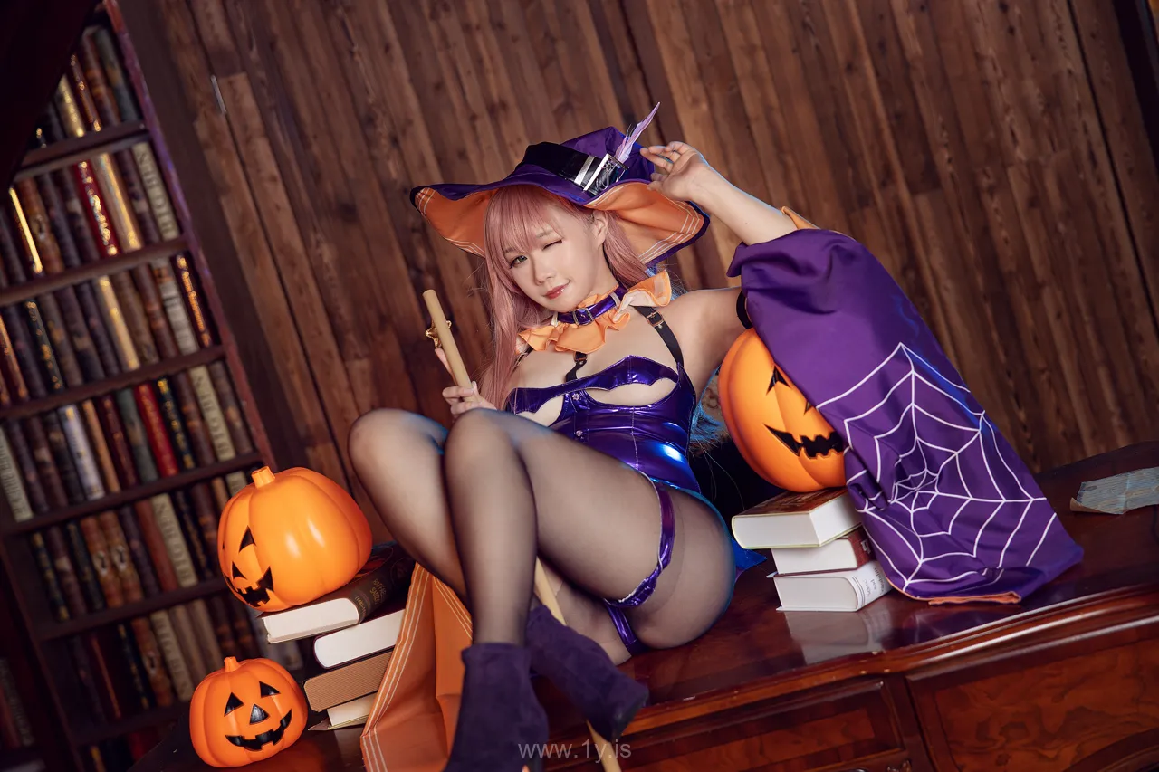 麻花麻花酱 NO.41 Memphis Halloween (Azur Lane)